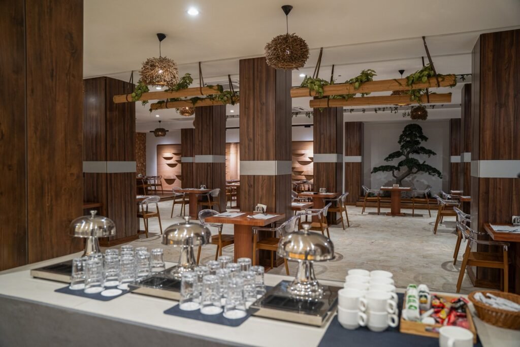 Mastering the First Impression: Your intriguing post title goes here ALSALAM26.jpg